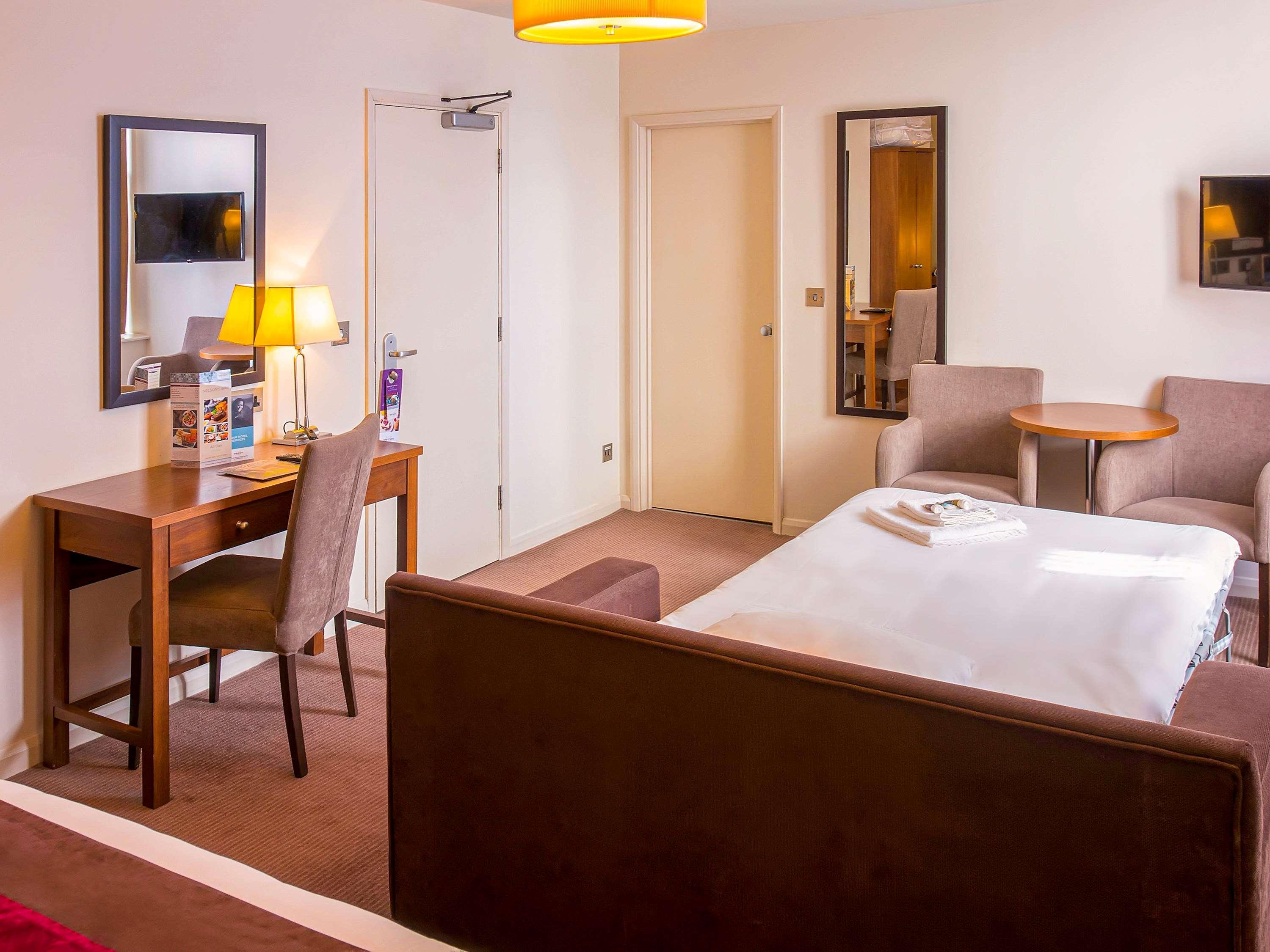 Mercure Southampton Centre Dolphin Hotel Eksteriør billede